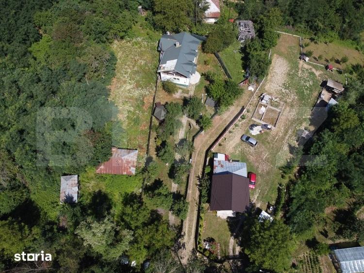Casă cu 4 camere cu Teren 866 Mp în Măgura