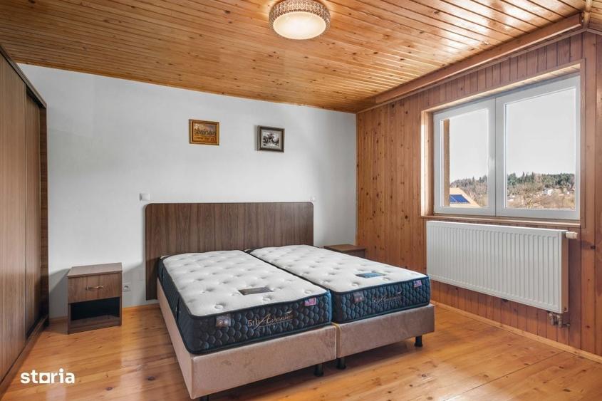 Spațiu comercial, de 1,500 mp, în Moieciu