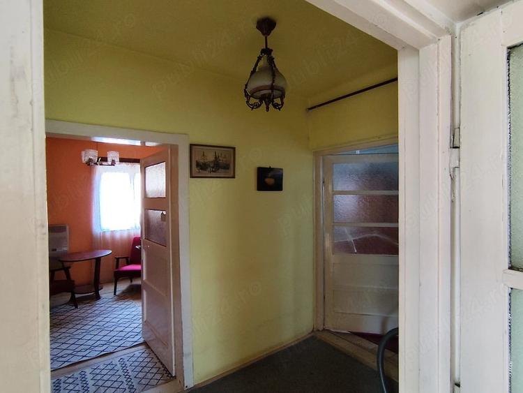 Casă cu Teren 210 Mp în Central