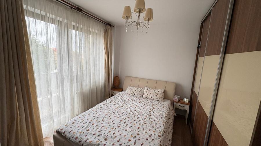 Apartament cu 3 camere decomandat, mobilat în Bucureștii Noi