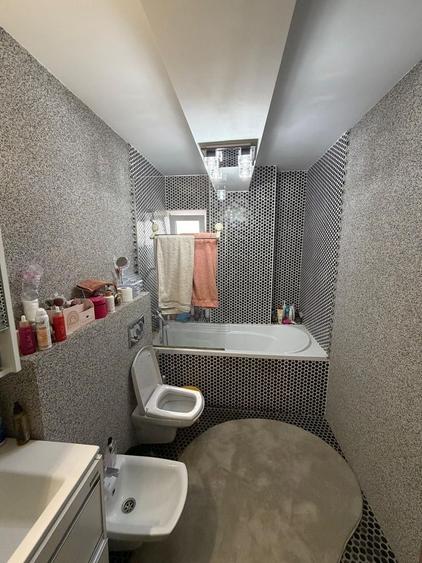 Apartament cu 2 camere decomandat, mobilat în Tomis Nord