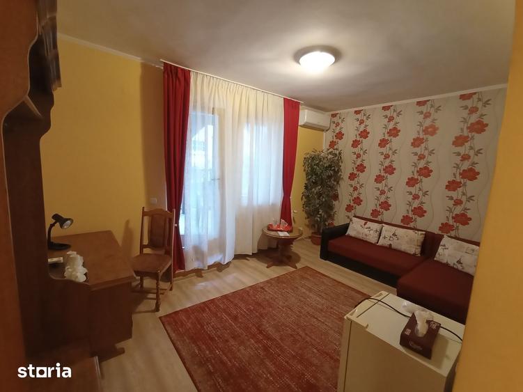 Spațiu comercial, de 540 mp, în Exterior Vest