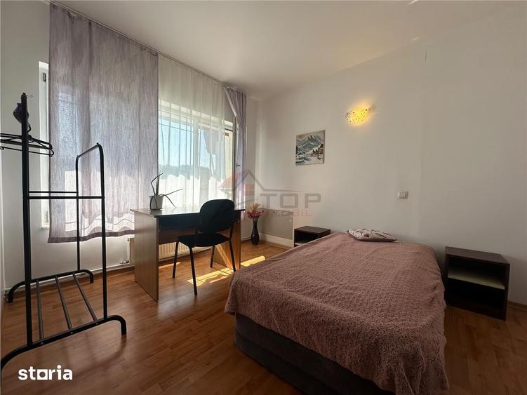 Casă cu 4 camere cu Teren 1000 Mp în Bucium