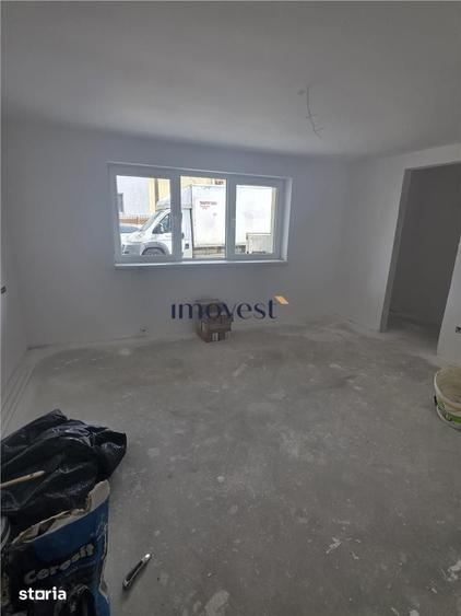 Apartament cu 3 camere decomandat în Titulescu