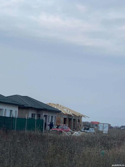 Teren de 1037 mp, în Olteni