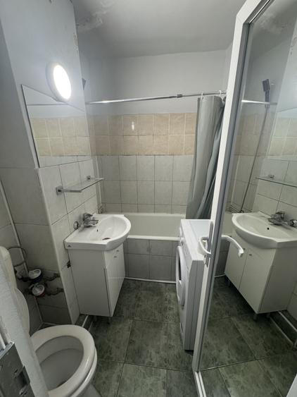 Garsonieră decomandată în Micălaca