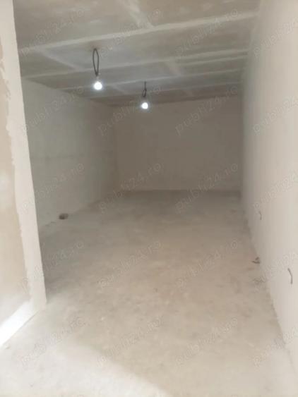 Spațiu comercial, de 50 mp, în Central