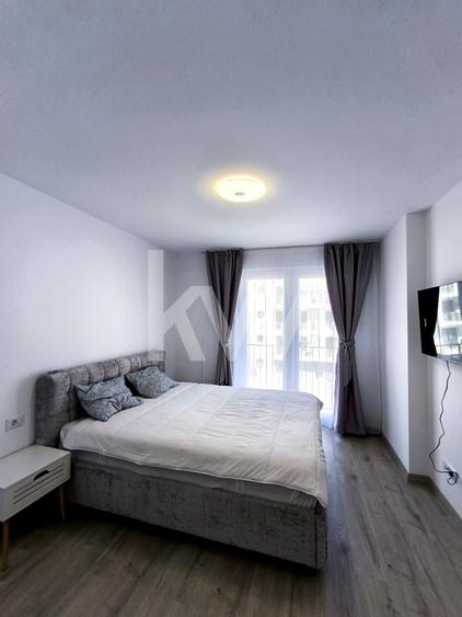 Apartament cu 2 camere decomandat, mobilat în Tractorul