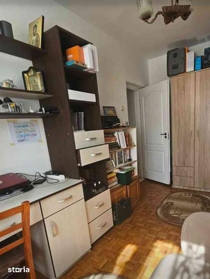 Apartament cu 4 camere în Central