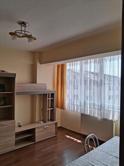 Apartament cu 2 camere decomandat în Sfântu Ilie