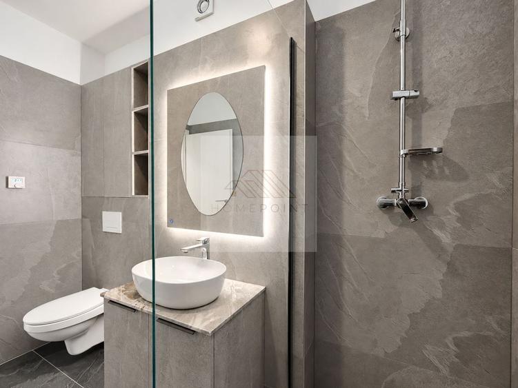 Apartament cu 3 camere decomandat, mobilat în Tractorul