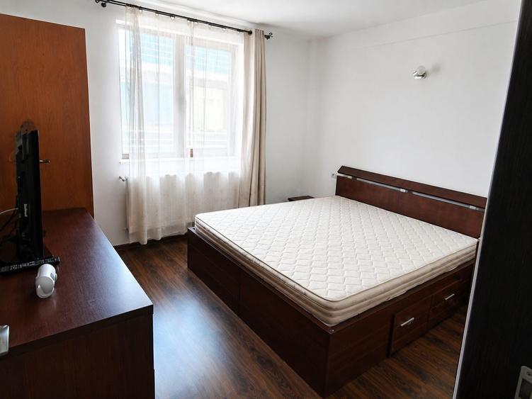 Apartament cu 2 camere decomandat în Valea Moșneagului