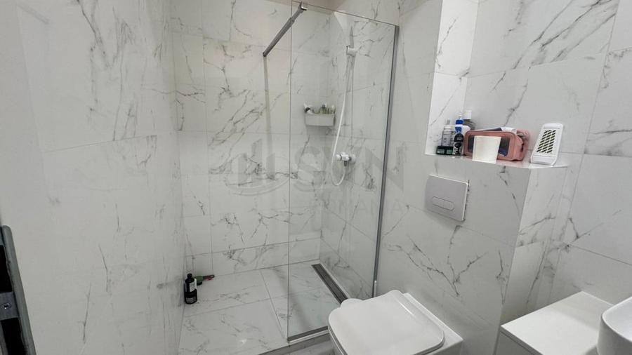 Apartament cu 3 camere decomandat în Pipera