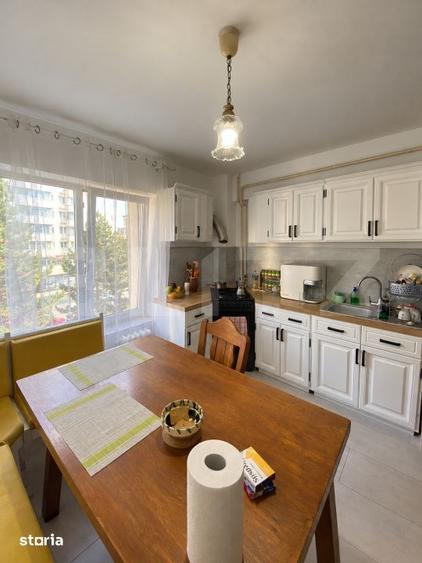 Apartament cu 4 camere decomandat în Bosanci