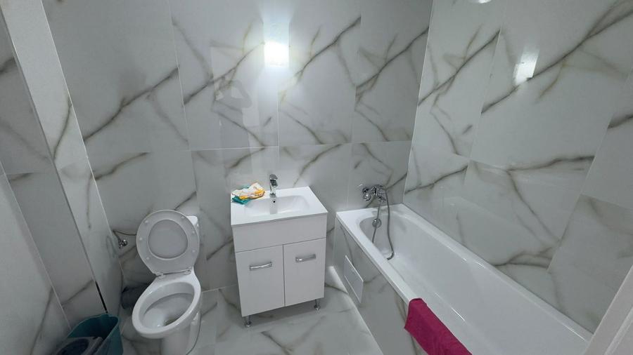 Apartament cu 2 camere decomandat în Fundeni