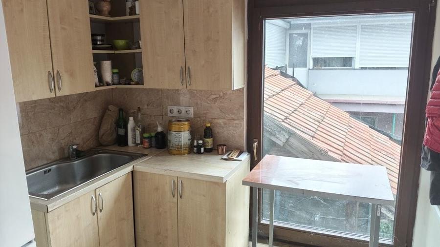 Garsonieră semidecomandată în Lipovei