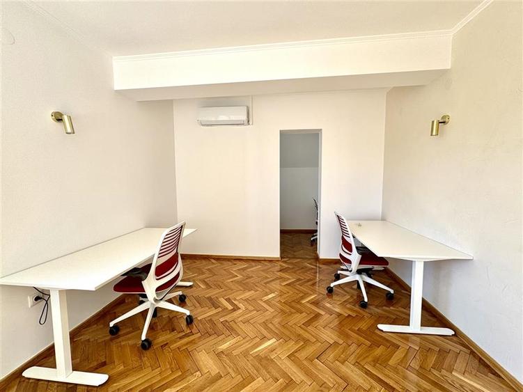 Birou, de 500 mp, în Central