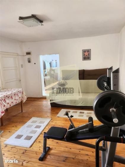 Casă cu 3 camere cu Teren 803 Mp în Central