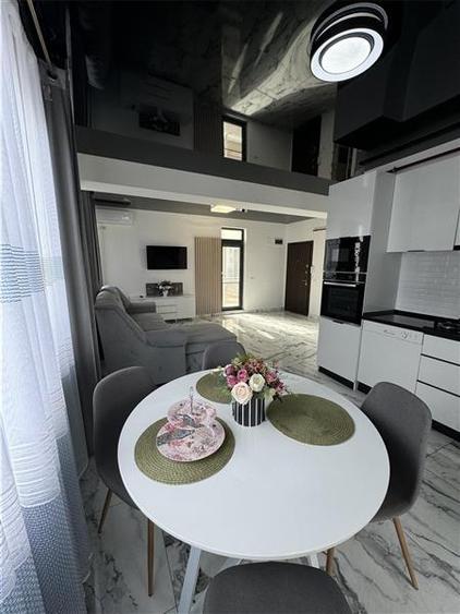 Apartament cu 2 camere decomandat, mobilat în Exterior Vest