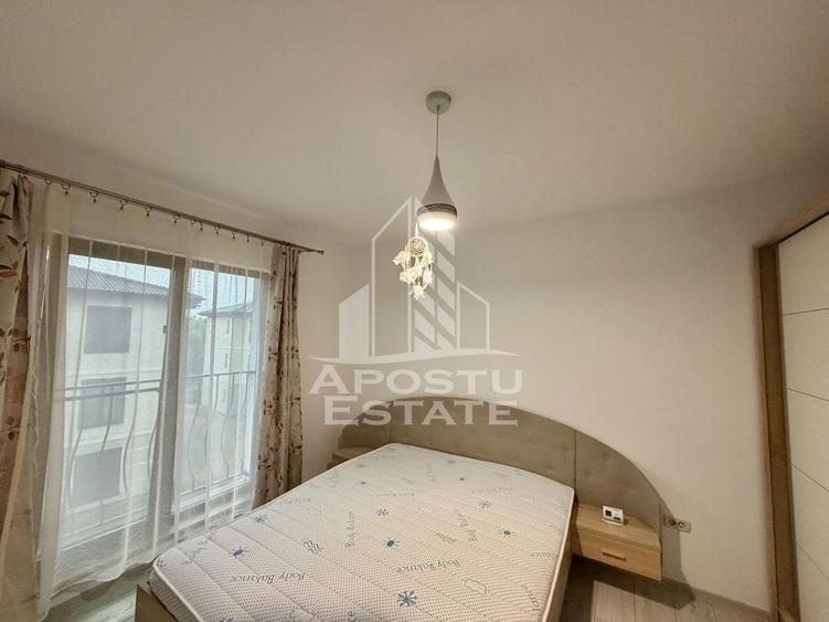 Apartament cu 2 camere semidecomandat, mobilat în Giroc