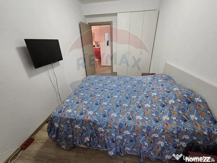 Apartament cu 3 camere semidecomandat, mobilat în Snagov