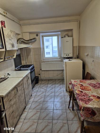 Apartament cu 3 camere în Gară