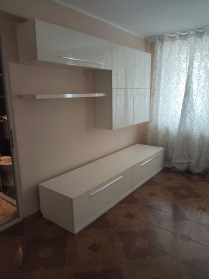 Inchiriez apartament zona centrala - 6