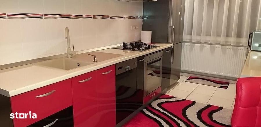 Apartament cu 3 camere în Inel I