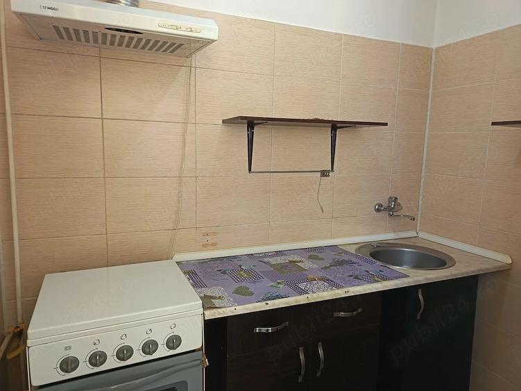 Garsonieră semidecomandată în Craiovei