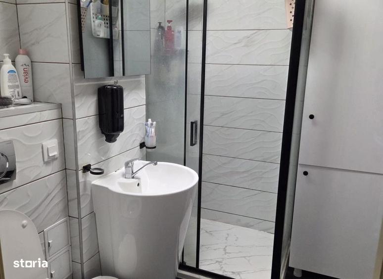 Apartament cu 3 camere în Nicolina