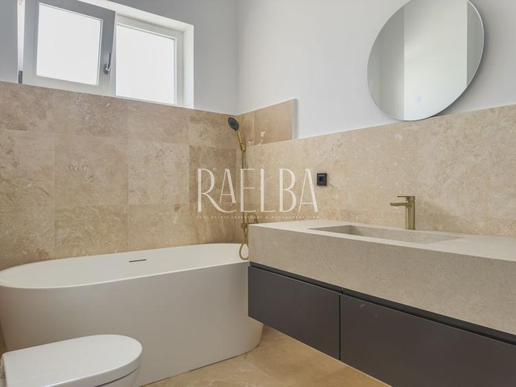Apartament cu 3 camere decomandat, mobilat în Corbeanca
