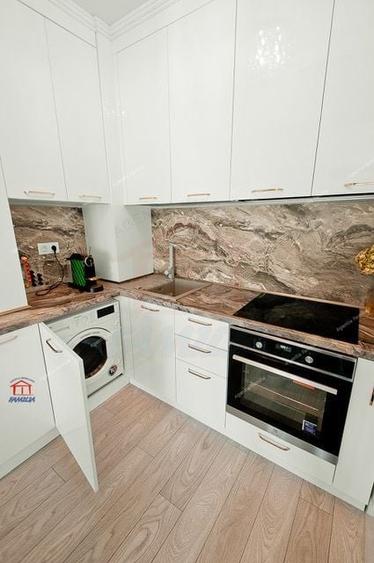 Apartament cu 2 camere decomandat, mobilat în Faleză
