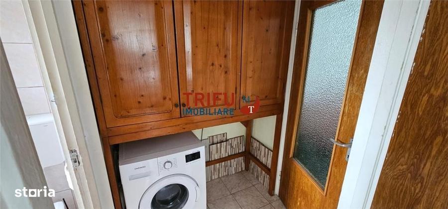 Apartament cu 2 camere semidecomandat în Cetate