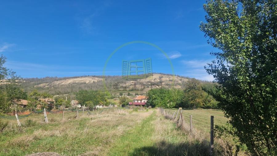Casă individuală cu 3 camere cu Canalizare în Ohaba