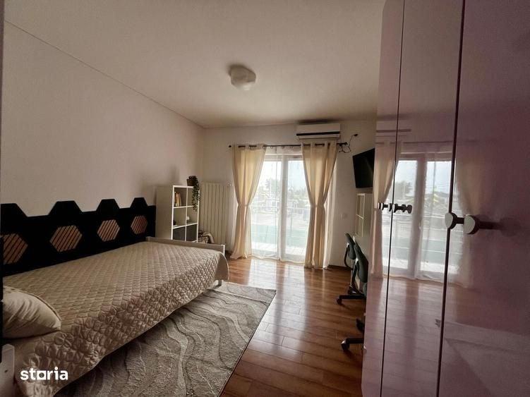 Casă cu 4 camere în Central