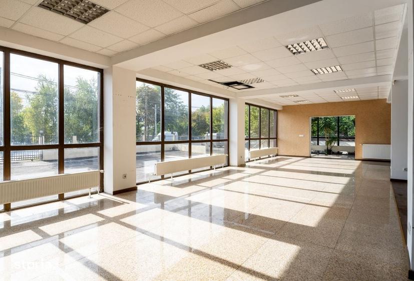 Spațiu comercial, de 760 mp, în Mogoșoaia