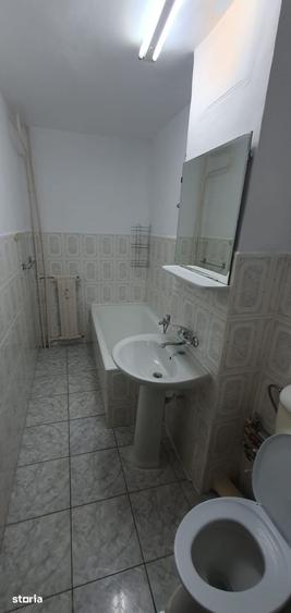 Garsonieră, mobilată în Tei