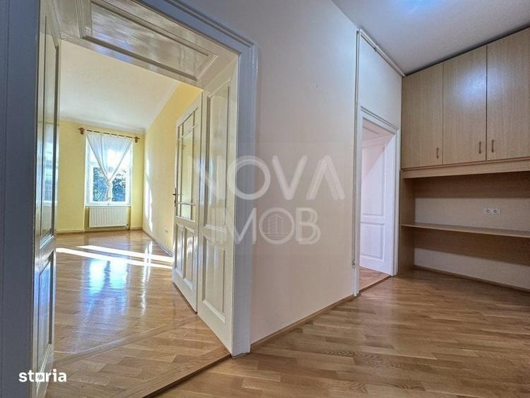 Apartament cu 4 camere în Ultracentral