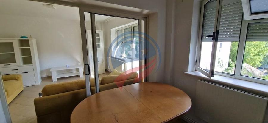 Apartament cu 2 camere de vanzare Craiova, zona ?tefan Velovan | Etaj 2/2 - 11