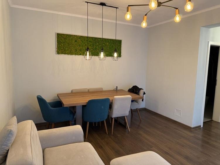Apartament cu 2 camere decomandat în Sânpetru