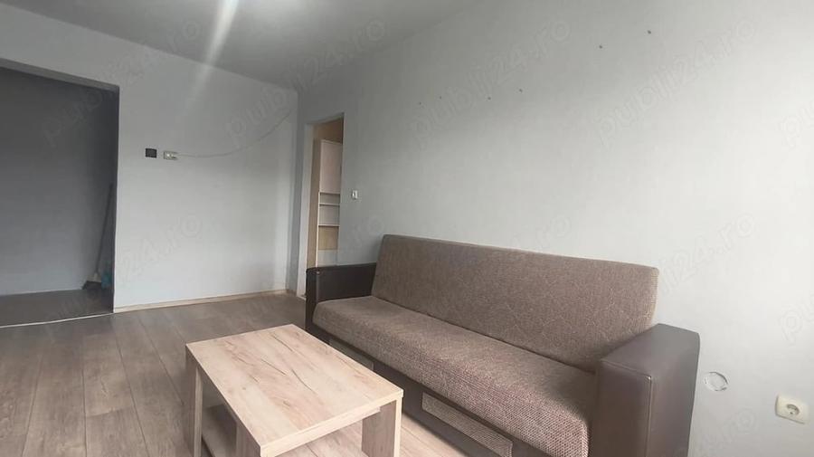 Apartament cu 2 camere semidecomandat în Dacia