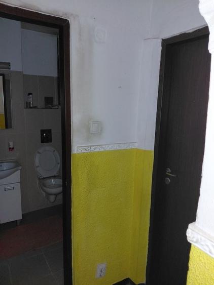 Apartament cu 3 camere decomandat în Alexandru cel Bun