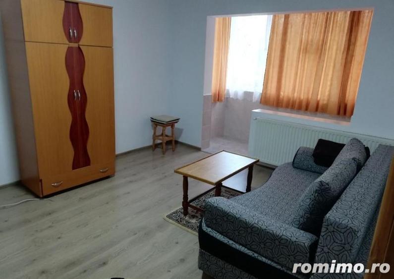 Garsonieră decomandată în Dacia