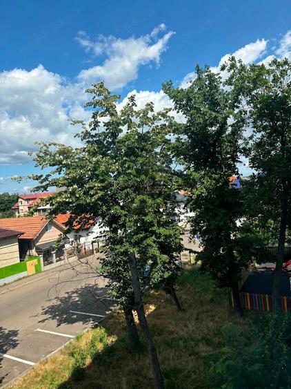 Apartament cu 2 camere semidecomandat în Exterior Vest