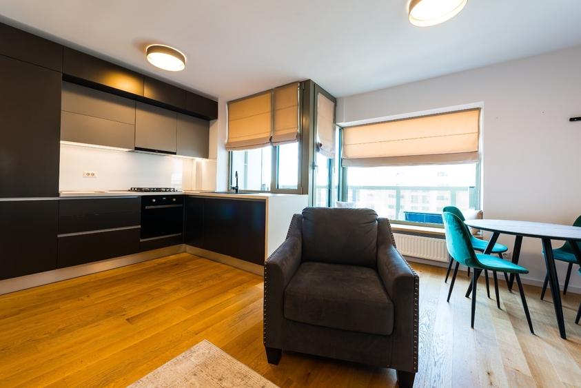Apartament cu 2 camere decomandat în Aviației