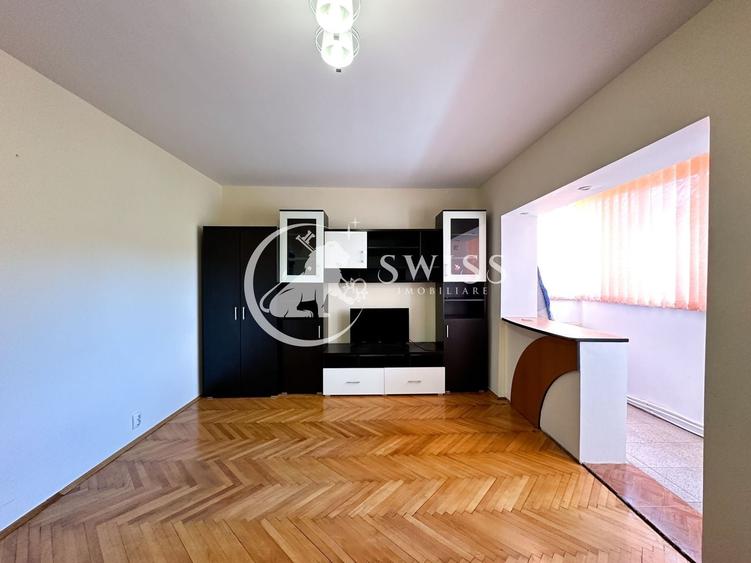 Apartament cu 3 camere decomandat, mobilat în Zorilor