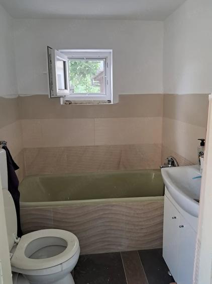 Casă cu 3 camere cu Teren 400 Mp în Gării