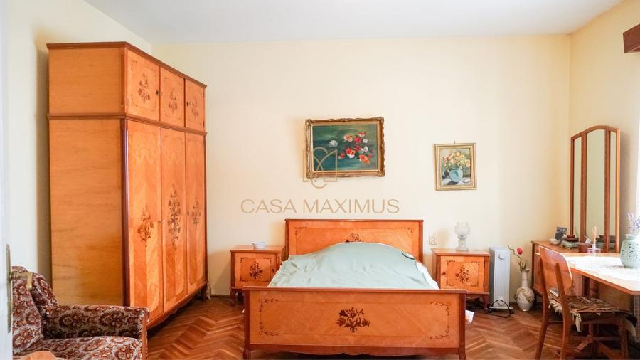 Casă individuală cu 4 camere cu Canalizare în Piața Cluj