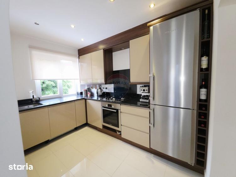 Apartament cu 2 camere, mobilat în Precista