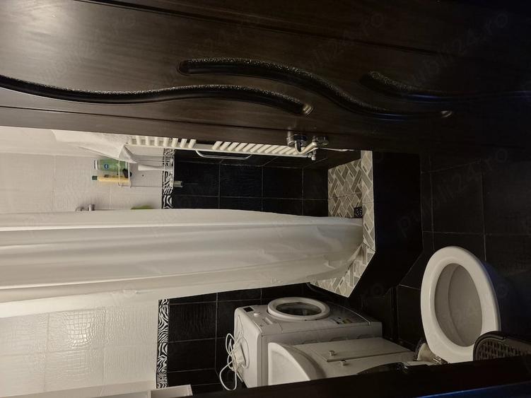 Apartament cu 2 camere semidecomandat în Berceni